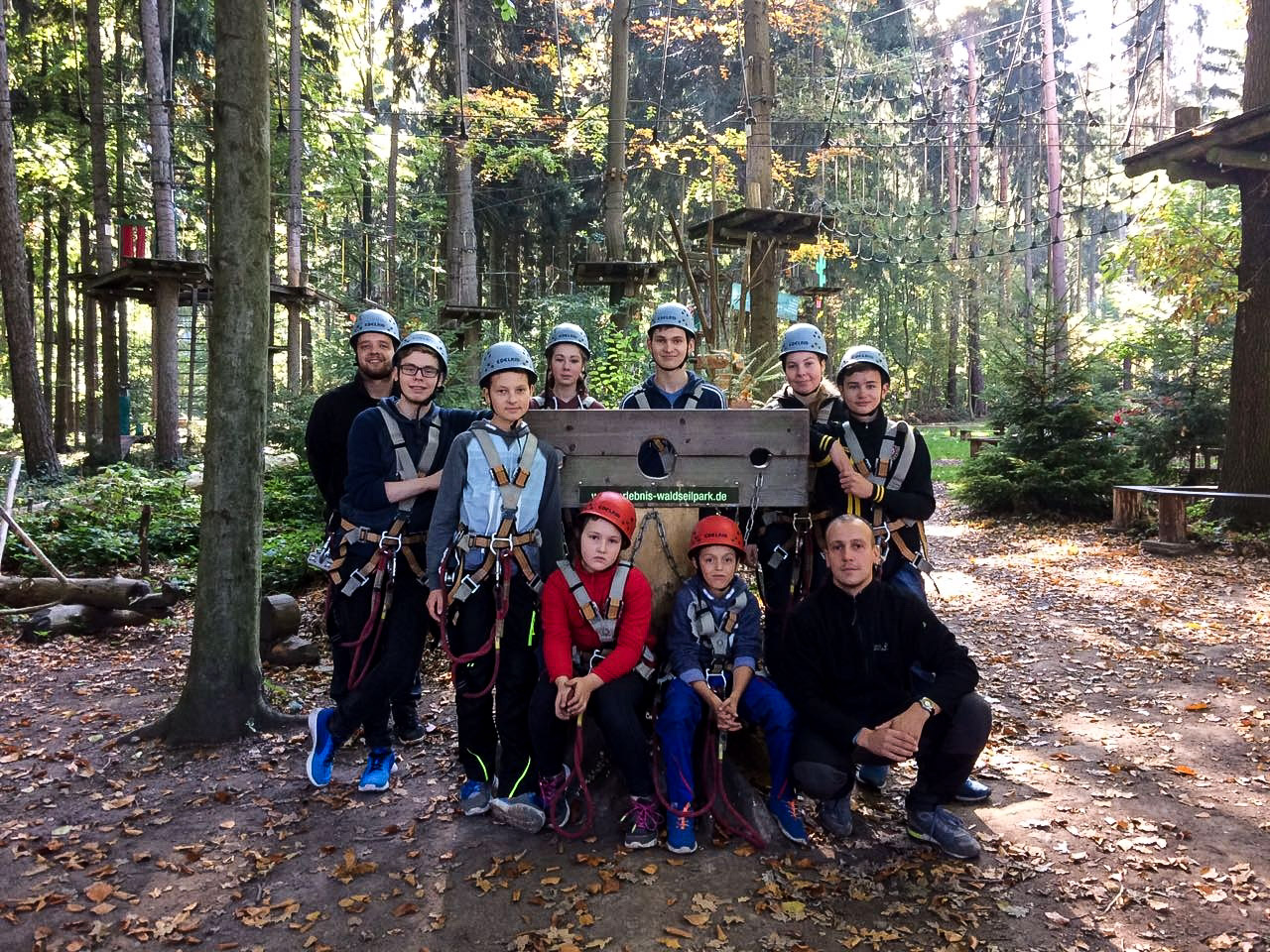 Unsere JRK Gruppe beim Ausflug in den Kletterpark